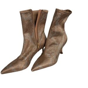 Aldo brand new booth rose gold rime stones size US 6 rose gold heels